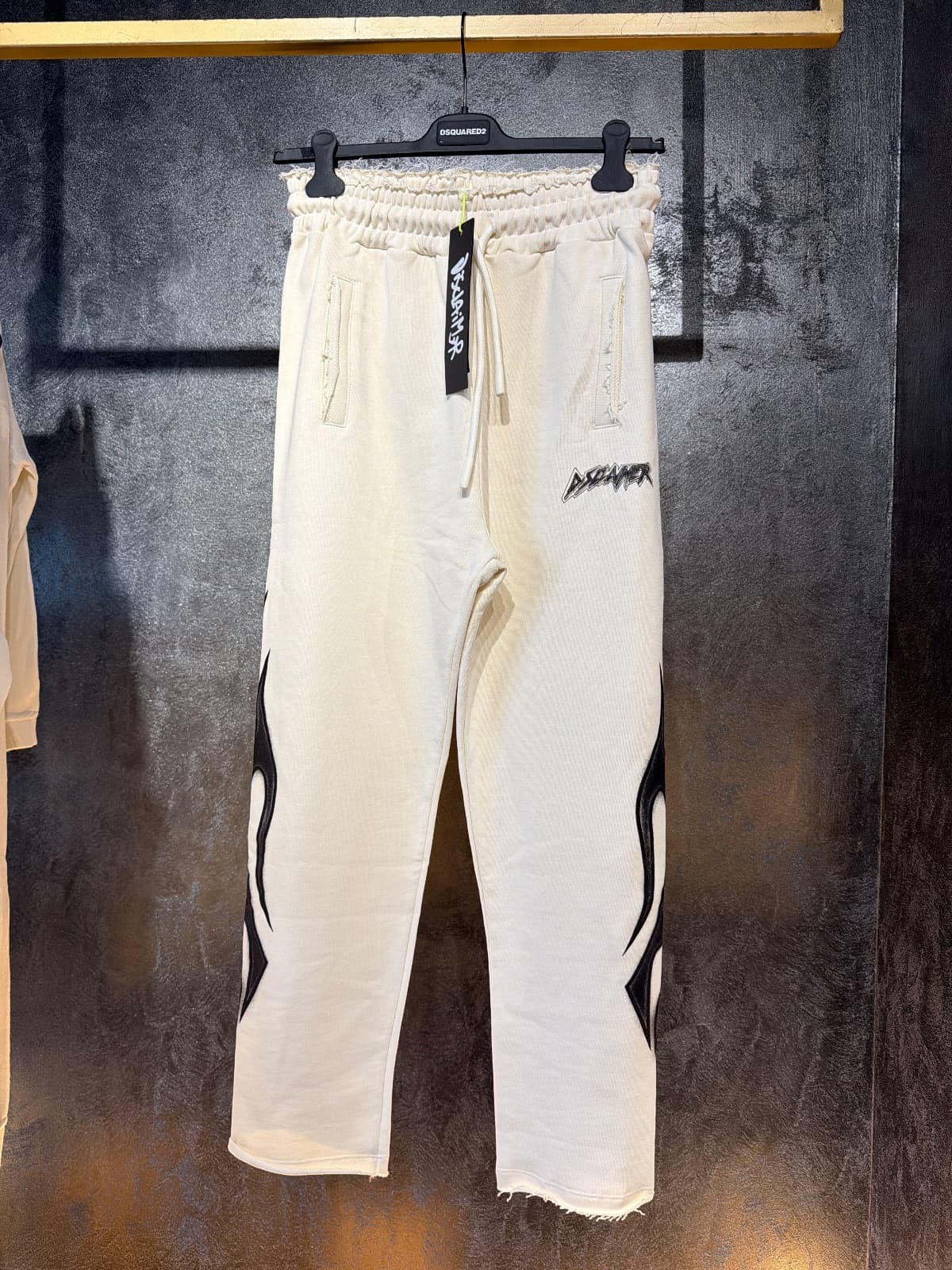 Disclaimer Pantaloni Crema Uomo